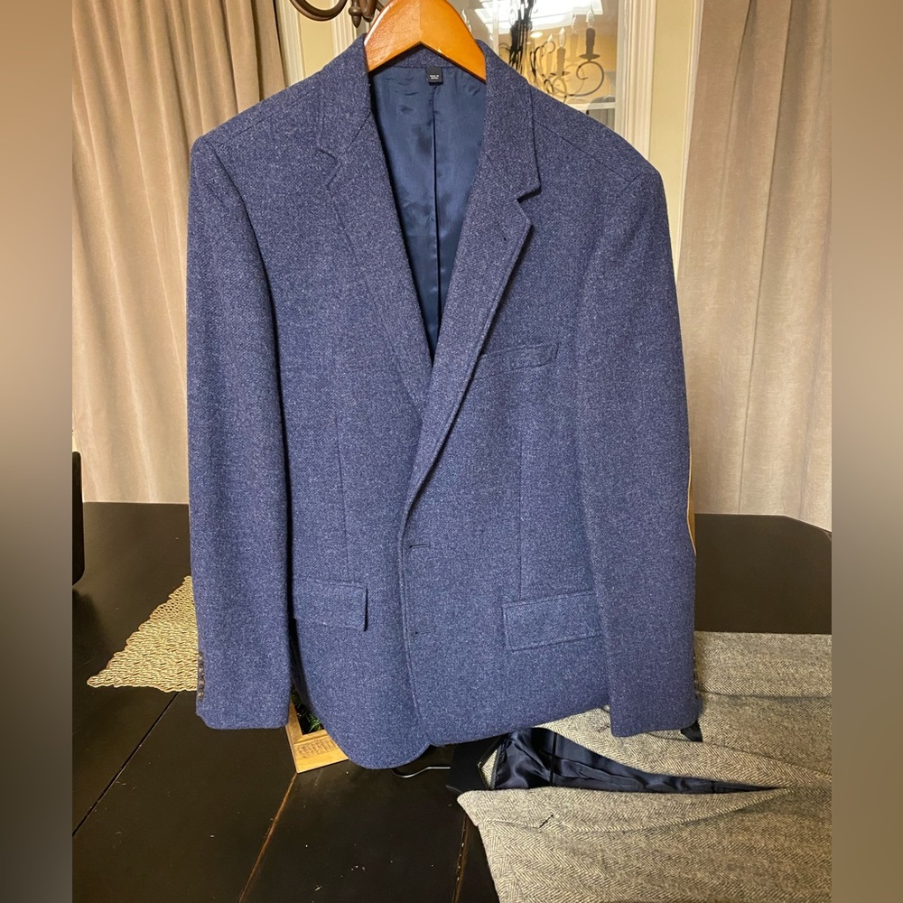 Navy blue wool J Crew sportscoat. Suede elbow patches.